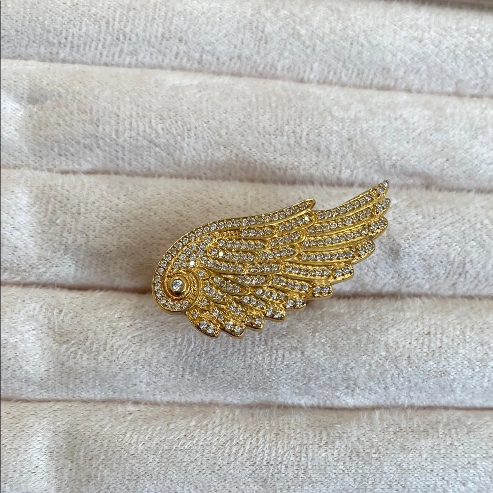 New Hespera Good Vermeil Adjustable Ring with Genuine white topaz stones